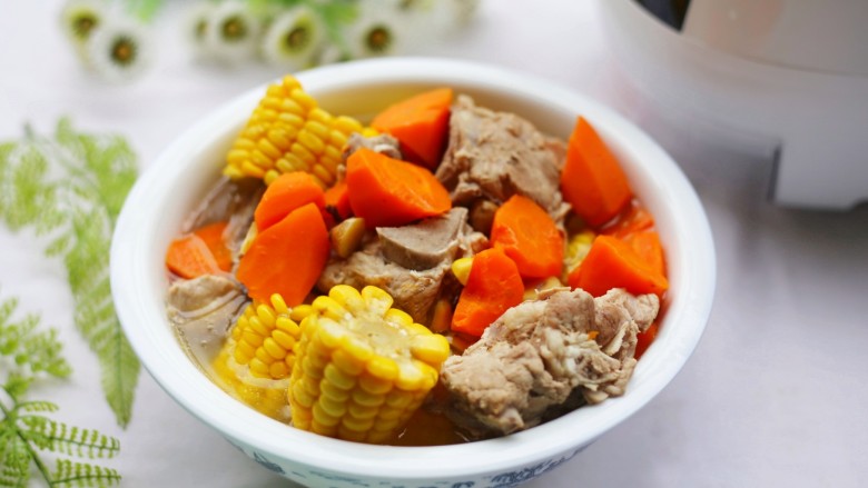 Easy Pork Bone and Corn Soup