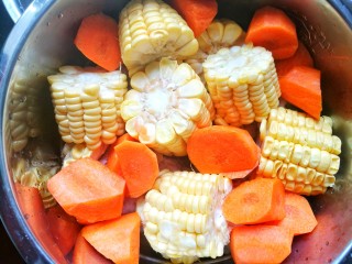 Add the carrot.